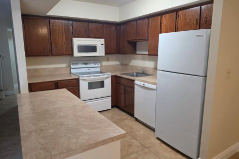 Condo in Pompano Beach, Florida, 4 bedrooms  № 2372362 - photo 30