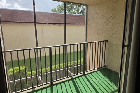 Condo in Pompano Beach, Florida, 4 bedrooms  № 2372362 - photo 13