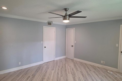 Condo in Pompano Beach, Florida, 4 bedrooms  № 2372362 - photo 2