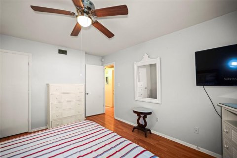 House in Dunedin, Florida 2 bedrooms, 88.26 sq.m. № 2208037 - photo 19