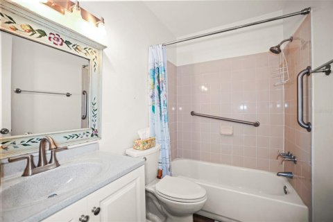 House in Dunedin, Florida 2 bedrooms, 88.26 sq.m. № 2208037 - photo 16