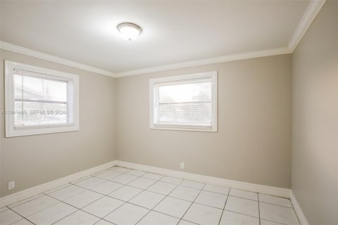 Снять в аренду виллу или дом в Маргит, Флорида 4 спальни, 136.19м2, № 2002126 - фото 14