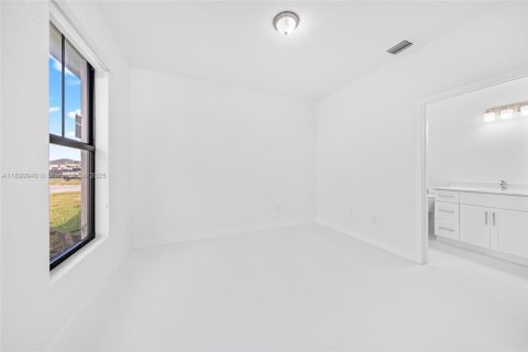 Casa en venta en Homestead, Florida, 4 dormitorios, 175.12 m2 № 2058798 - foto 28