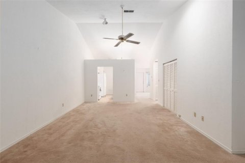House in Newberry, Florida 2 bedrooms, 130.62 sq.m. № 1666941 - photo 27
