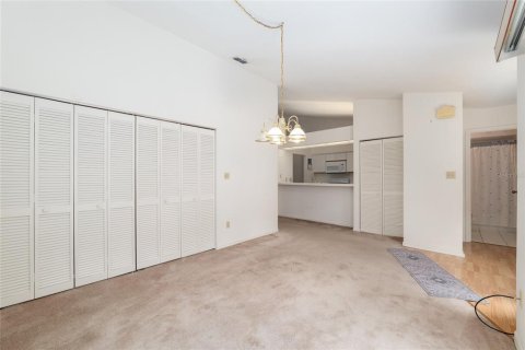 House in Newberry, Florida 2 bedrooms, 130.62 sq.m. № 1666941 - photo 7