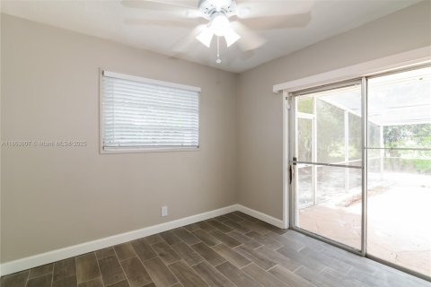 Casa en alquiler en Pompano Beach, Florida, 3 dormitorios, 135.17 m2 № 1891744 - foto 9