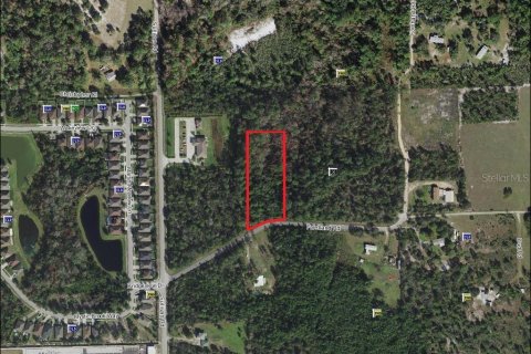 Terreno en venta en Davenport, Florida № 1516834 - foto 1