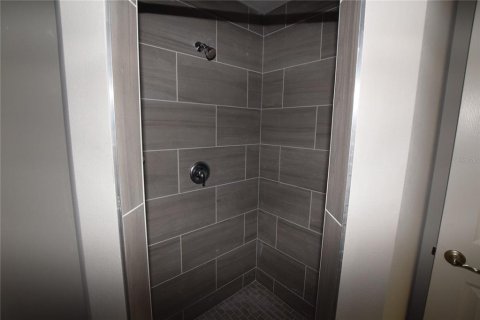 Apartamento en alquiler en Eustis, Florida, 2 dormitorios, 80.55 m2 № 1919304 - foto 11