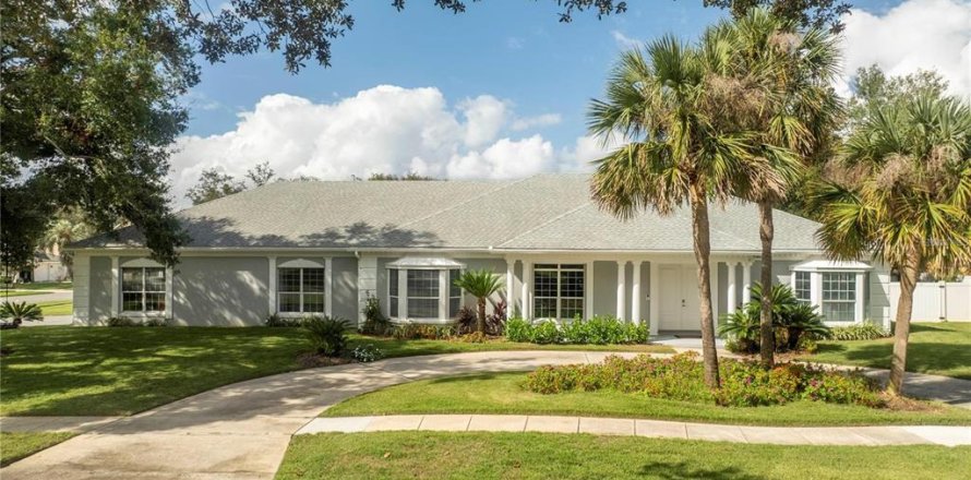 Casa en Orlando, Florida 4 dormitorios, 396.23 m2 № 2167107