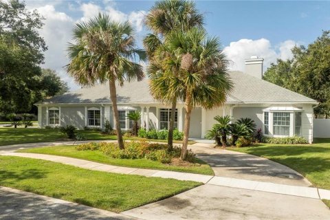 Casa en venta en Orlando, Florida, 4 dormitorios, 396.23 m2 № 2167107 - foto 7
