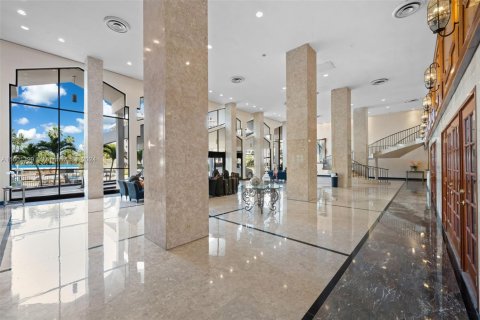 Купить кондоминиум в Майами-Бич, Флорида 1 спальня, 86.4м2, № 1977296 - фото 27