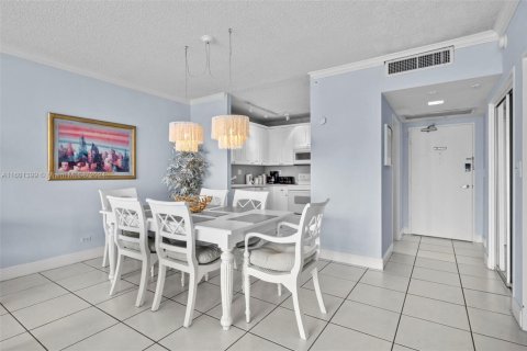 Купить кондоминиум в Майами-Бич, Флорида 1 спальня, 86.4м2, № 1977296 - фото 10