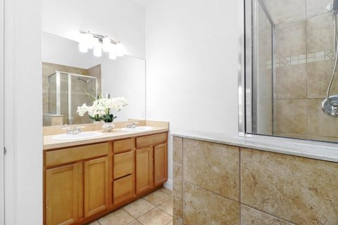 Touwnhouse à vendre à Pinellas Park, Floride: 3 chambres, 131.92 m2 № 2406856 - photo 19