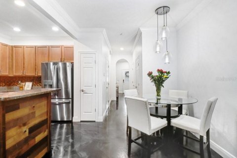 Touwnhouse à vendre à Pinellas Park, Floride: 3 chambres, 131.92 m2 № 2406856 - photo 9