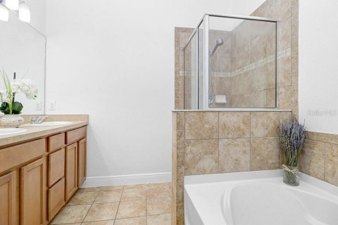 Touwnhouse à vendre à Pinellas Park, Floride: 3 chambres, 131.92 m2 № 2406856 - photo 18