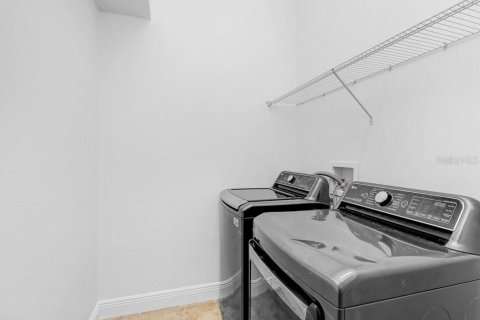 Touwnhouse à vendre à Pinellas Park, Floride: 3 chambres, 131.92 m2 № 2406856 - photo 20