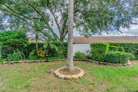 Townhouse in Lutz, Florida 3 bedrooms, 119.66 sq.m. № 2166821 - photo 20