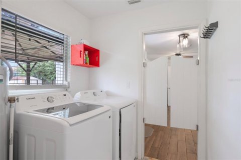 Villa ou maison à vendre à Port Charlotte, Floride: 3 chambres, 89.37 m2 № 2218646 - photo 29
