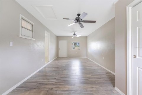 Villa ou maison à vendre à Port Charlotte, Floride: 3 chambres, 89.37 m2 № 2218646 - photo 20