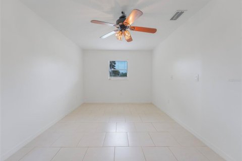 Villa ou maison à vendre à Port Charlotte, Floride: 3 chambres, 89.37 m2 № 2218646 - photo 23