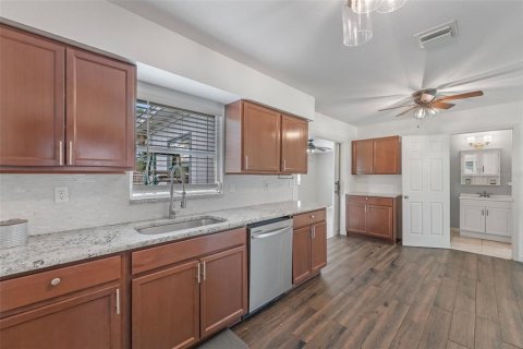 Villa ou maison à vendre à Port Charlotte, Floride: 3 chambres, 89.37 m2 № 2218646 - photo 14
