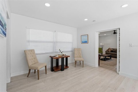 Casa en venta en Winter Park, Florida, 4 dormitorios, 195.28 m2 № 2239452 - foto 23