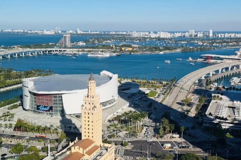 Купить кондоминиум в Майами, Флорида 42.55м2, № 2043450 - фото 12