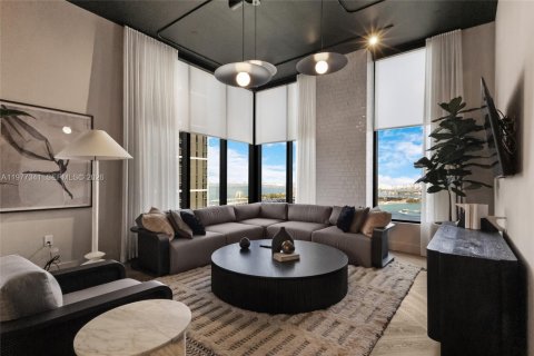 Купить кондоминиум в Майами, Флорида 42.55м2, № 2043450 - фото 9