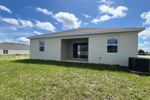 House in TRINITY LAKES in Groveland, Florida 4 bedrooms, 186.55 sq.m. № 1841700 - photo 12