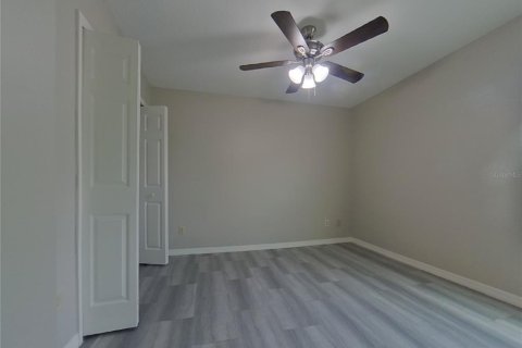 House in Winter Springs, Florida 3 bedrooms, 93.65 sq.m. № 1907172 - photo 8