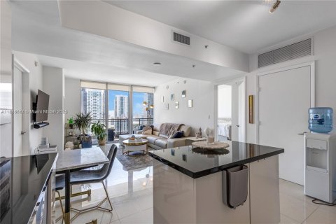 Copropriété à vendre à Miami, Floride: 2 chambres, 102.1 m2 № 1945786 - photo 3
