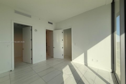 Copropriété à louer à Miami, Floride: 2 chambres, 109.53 m2 № 2154233 - photo 5