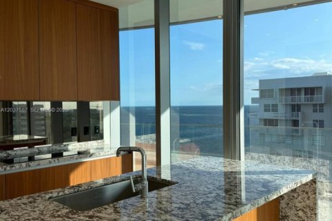 Copropriété à louer à Miami, Floride: 2 chambres, 109.53 m2 № 2154233 - photo 4