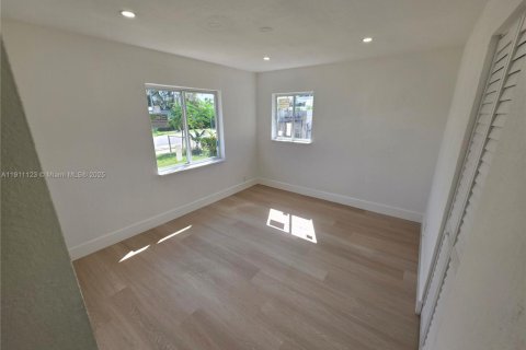 Villa ou maison à vendre à Riviera Beach, Floride: 3 chambres, 90.3 m2 № 1966967 - photo 15