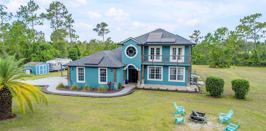 House in New Smyrna Beach, Florida 5 bedrooms, 252.04 sq.m. № 1847461