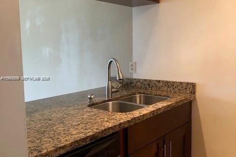 Copropriété à louer à Coral Springs, Floride: 2 chambres, 71.35 m2 № 1995759 - photo 4