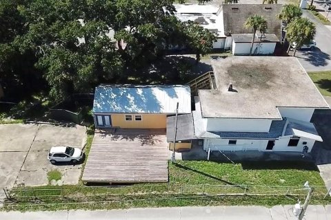 Commercial property in South Daytona, Florida № 1366483 - photo 4