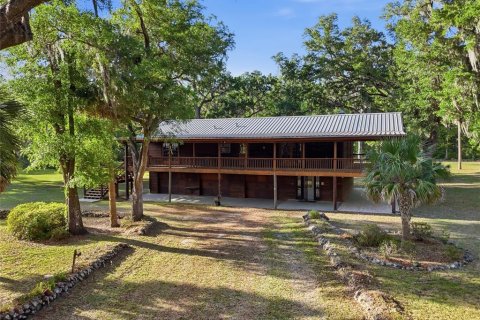 House in Old Town, Florida 3 bedrooms, 178.37 sq.m. № 2097123