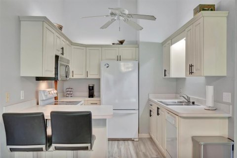 House in Bradenton, Florida 2 bedrooms, 99.22 sq.m. № 1884404 - photo 11