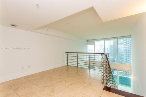 Condominio en venta en Miami, Florida, 1 dormitorio, 91.69 m2 № 1990262 - foto 21