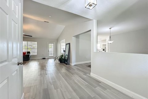 Villa ou maison à vendre à Spring Hill, Floride: 3 chambres, 191.47 m2 № 1879457 - photo 6