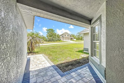 Villa ou maison à vendre à Spring Hill, Floride: 3 chambres, 191.47 m2 № 1879457 - photo 4