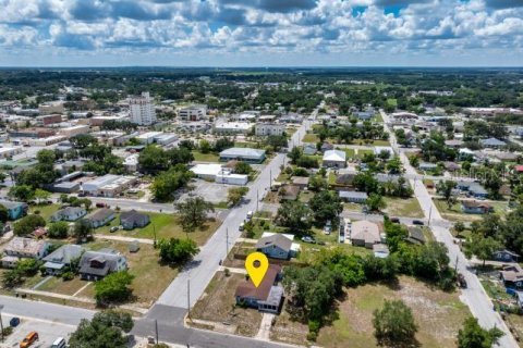 Propiedad comercial en venta en Lake Wales, Florida, 4 dormitorios, 202.9 m2 № 1904990 - foto 19