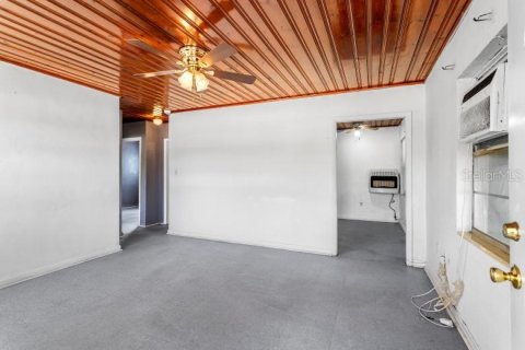 Propiedad comercial en venta en Lake Wales, Florida, 4 dormitorios, 202.9 m2 № 1904990 - foto 10