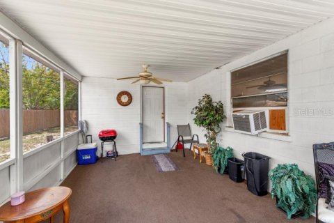 Propiedad comercial en venta en Lake Wales, Florida, 4 dormitorios, 202.9 m2 № 1904990 - foto 5