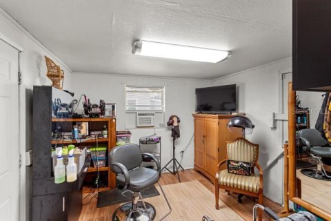 Propiedad comercial en venta en Lake Wales, Florida, 4 dormitorios, 202.9 m2 № 1904990 - foto 13