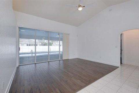 Villa ou maison à vendre à Port Charlotte, Floride: 3 chambres, 201.78 m2 № 2396894 - photo 13