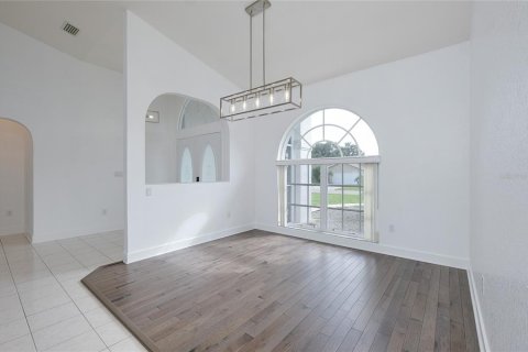 Villa ou maison à vendre à Port Charlotte, Floride: 3 chambres, 201.78 m2 № 2396894 - photo 17