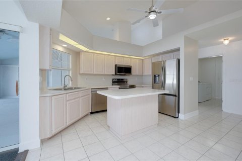 Villa ou maison à vendre à Port Charlotte, Floride: 3 chambres, 201.78 m2 № 2396894 - photo 18