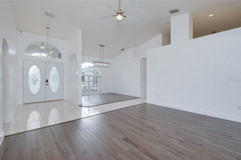 Villa ou maison à vendre à Port Charlotte, Floride: 3 chambres, 201.78 m2 № 2396894 - photo 11